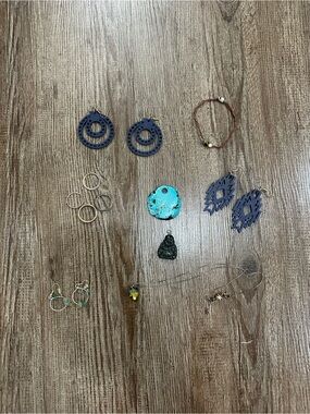 Jewelry Bundle-Women Jewelry-Earrings-Rings-Bracelet-Pendants